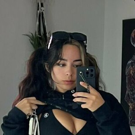 vindylou model top galleries