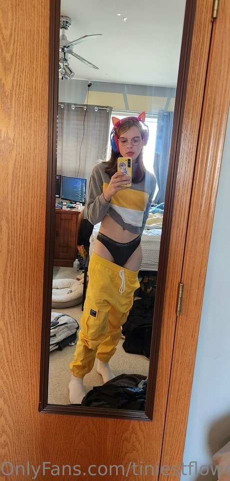 puppygirlanatomy pornstar picture