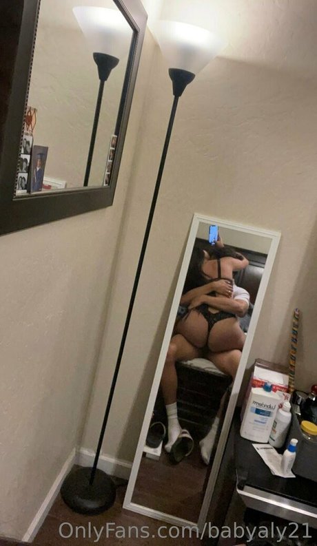 babyaly21 model exclusive photos