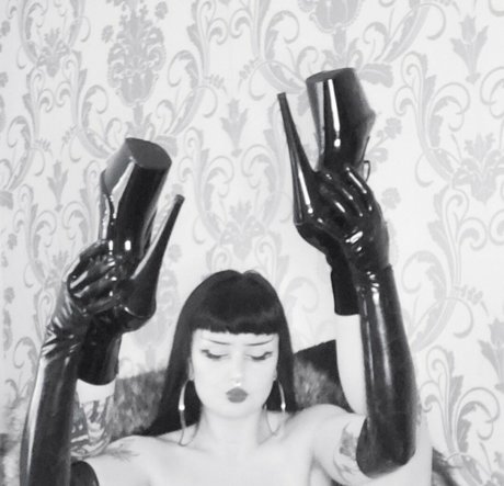 missdellavigne pornstar exclusive gallery