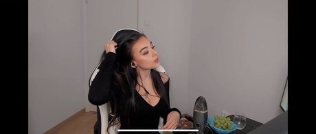 MichelleR nice model galleries