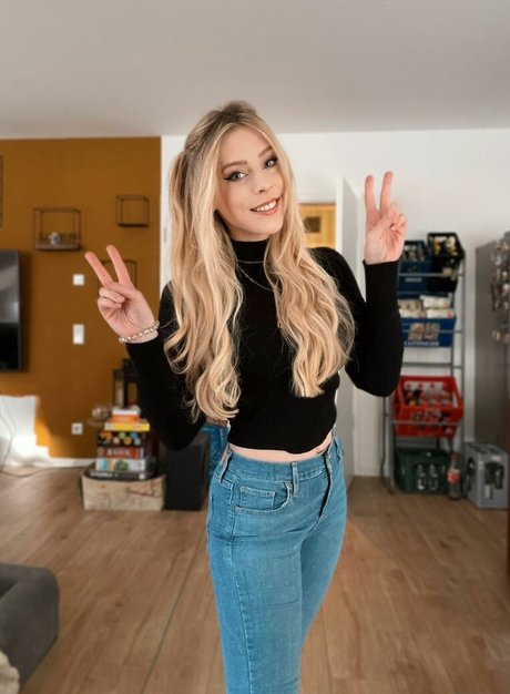 mommy onlyfans hot sexy galleries