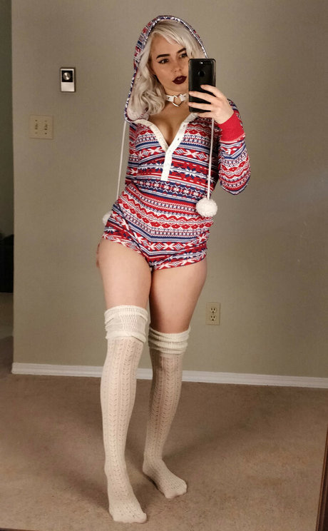 face onlyfans pornographic picture