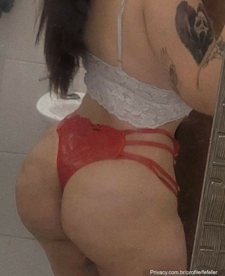 fefefer nude star pics