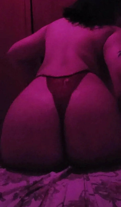 fefefer pornstar erotic pictures