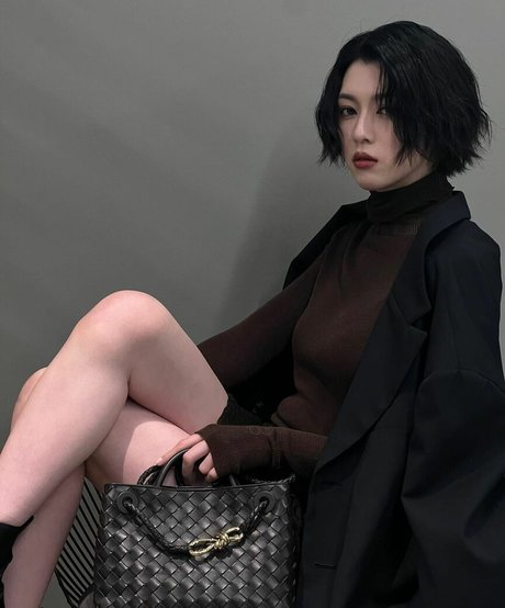 Ayaka Miyoshi exclusive actress pic