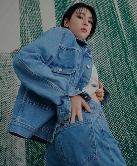 Ayaka Miyoshi star nude images