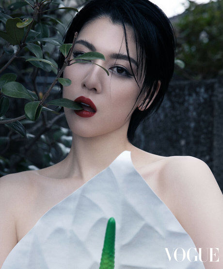 Ayaka Miyoshi star naked image