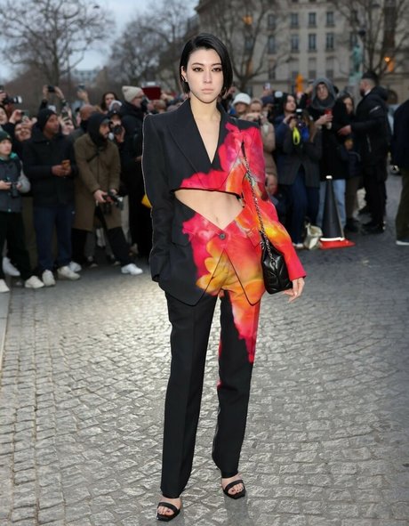 Ayaka Miyoshi Photo Gallery