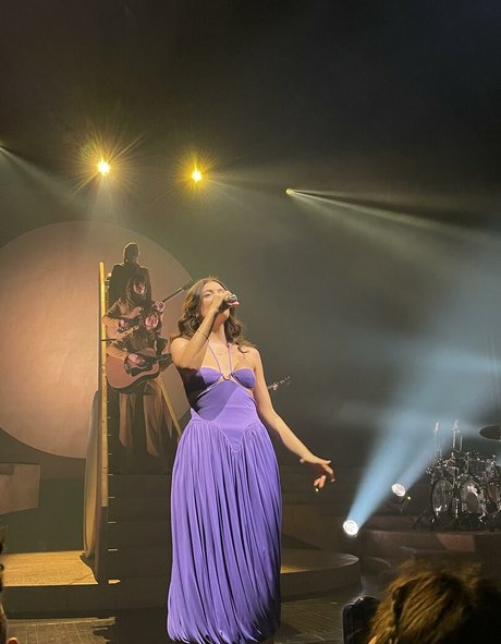 Lorde xxx model galleries