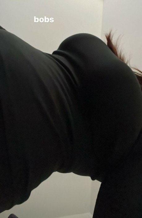 thespicysalmonroll model beautiful photos