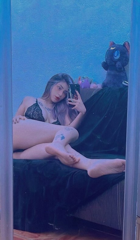 Isabel Rodriguez model erotic photos