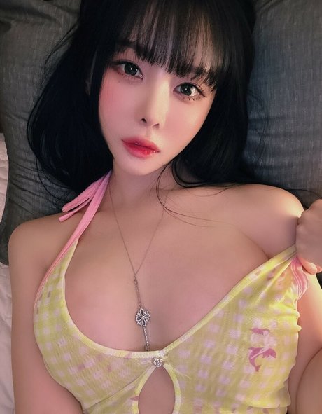 Tangle Dahee pornstar top pics