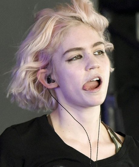 Grimes pretty actress img