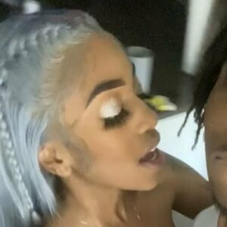 shemale fucks girl onlyfans beautiful porn picture