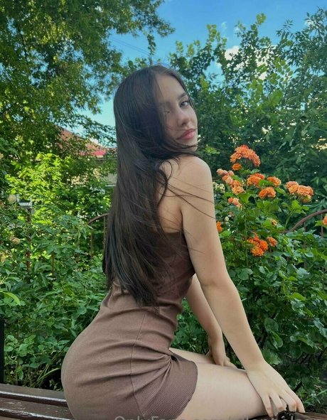 ellennelson model high quality images