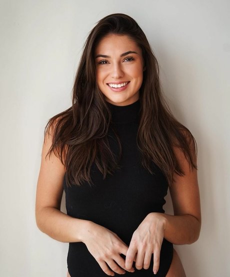 Cameron Valliere model nudes archive