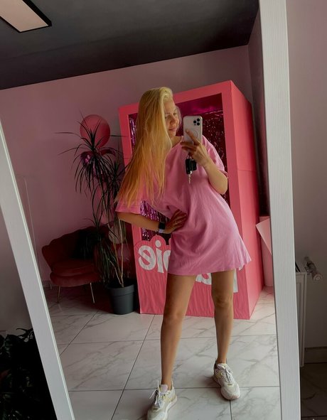 angela smith art star picture