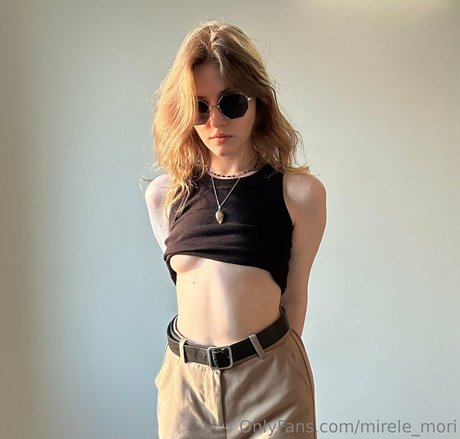 mirele mori star free pictures