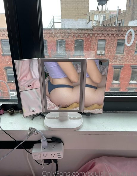 xxpissgirl420xx beautiful pornstar photo