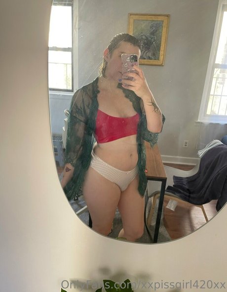 xxpissgirl420xx sex star archive