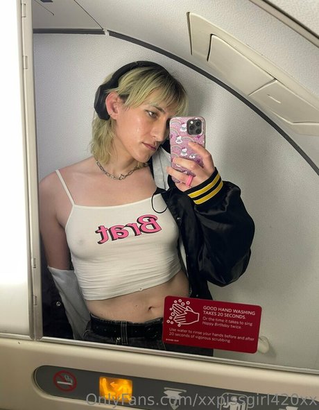 blowjob threesome onlyfans pornographic gallery