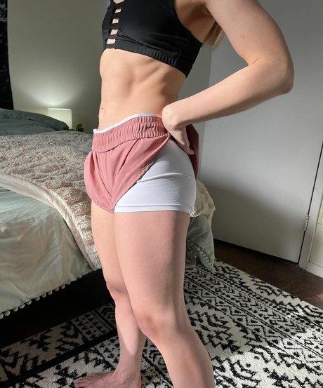 Petitenfit art model img