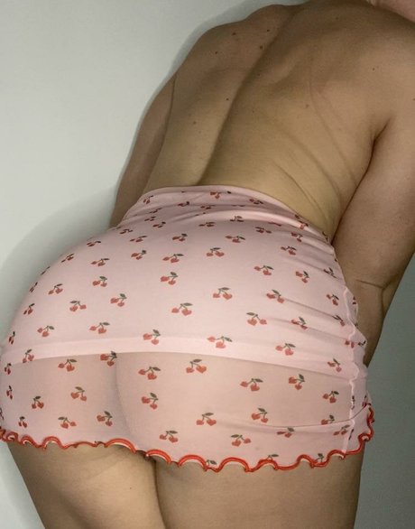 Hettie hot model photos