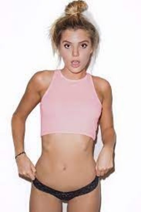 Alissa Violet model perfect images