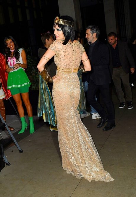 Heather Graham sex pornstar pictures