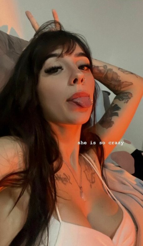 Leticia Caputi erotic actress images