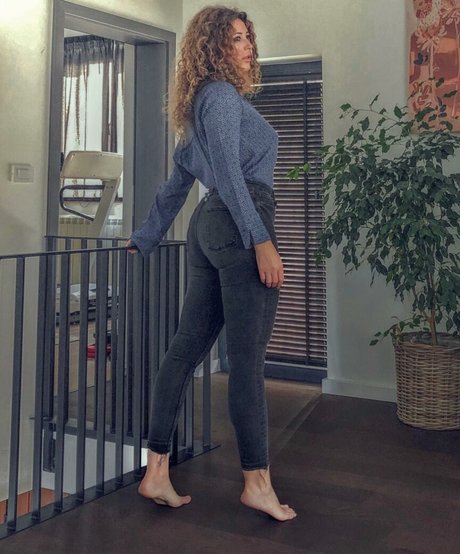 Mrs G Comics pornstar free img