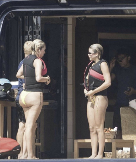 tits onlyfans hot xxx photos