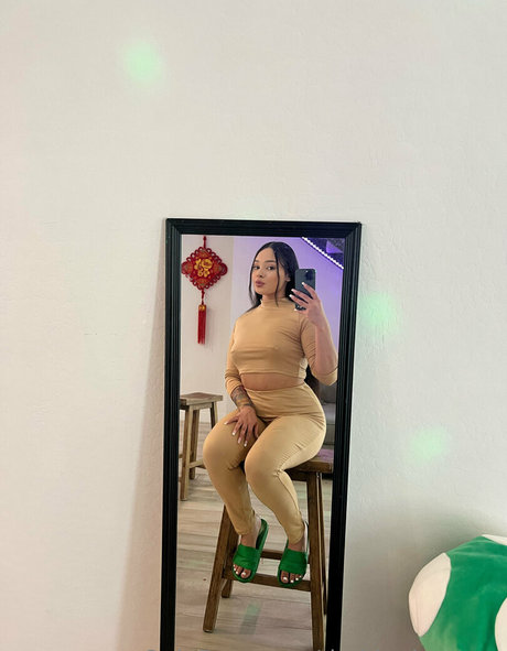 kendallknightt exclusive actress photo