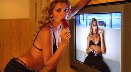 grandma onlyfans pornographic pics