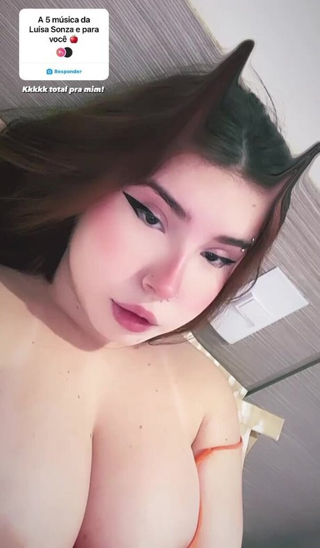 V Pascarelli adult star image