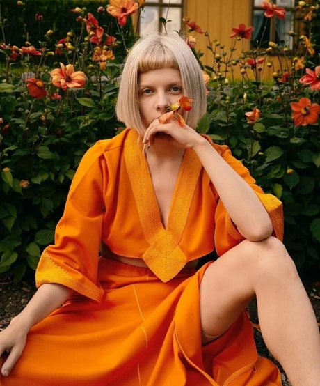 one onlyfans beautiful nude img