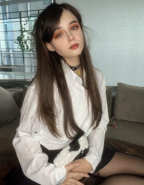 yuuechka model top pics