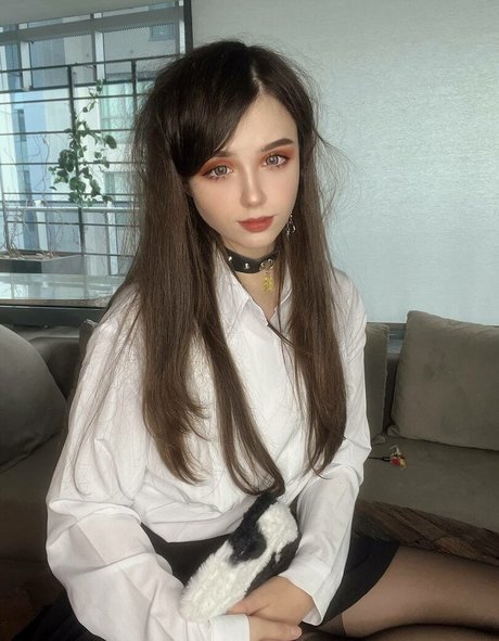 yuuechka pornographic actress gallery