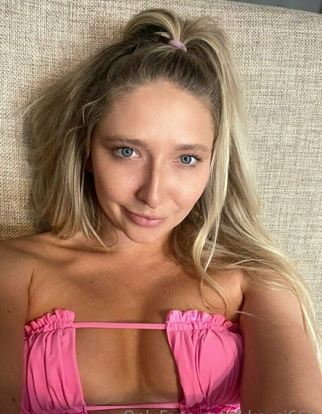 kkeysi666 pornstar high quality photo