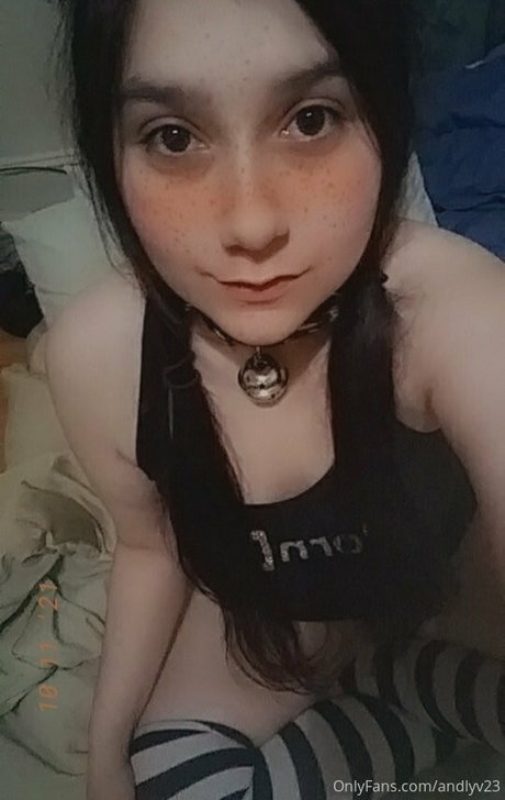 andlyfree pornographic model img