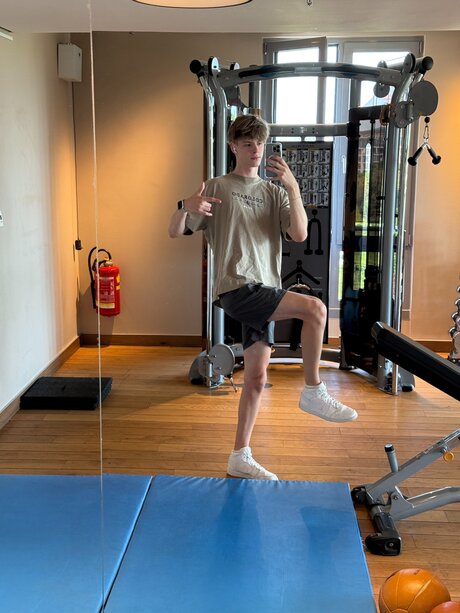 Anepicboy sexy pornstar photos