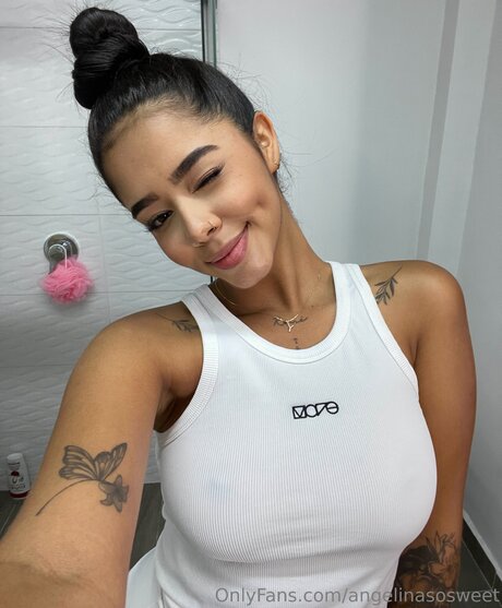 Angelinasosweet pornstar nice pictures