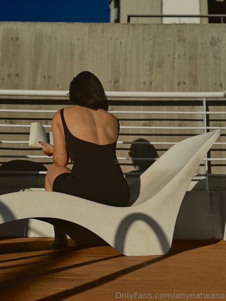 Anynatwana nice actress image