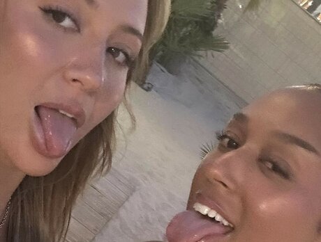 shemale cum in mouth onlyfans sexy xxx galleries