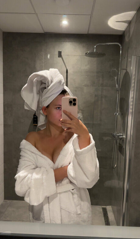 mature wife onlyfans hot porn image