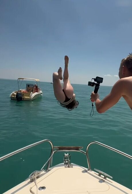 Anica Zimmermann pornstar top photo