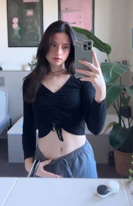 Anica Zimmermann model erotic pictures