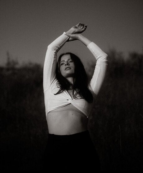 Anica Zimmermann model sex photos