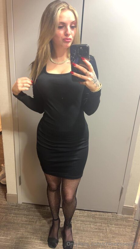 chloeessecret high quality actress image